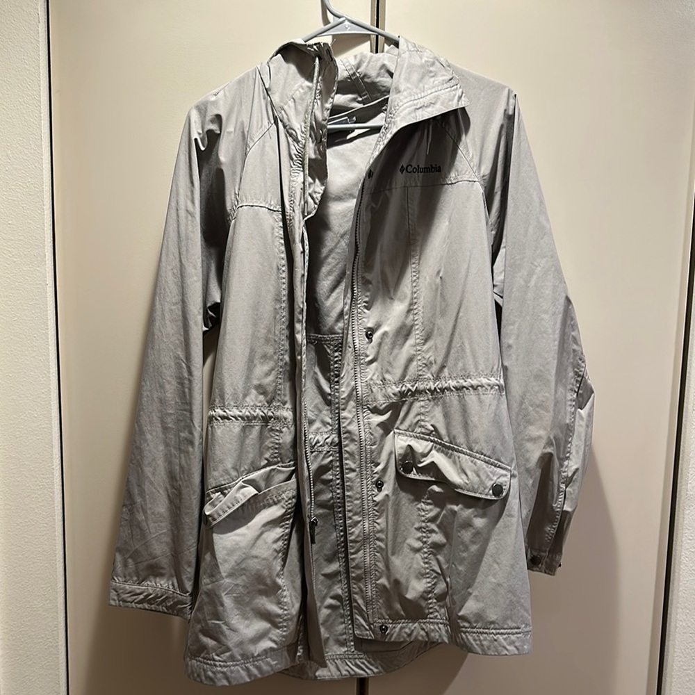 Columbia Women’s Tan Rain Jacket